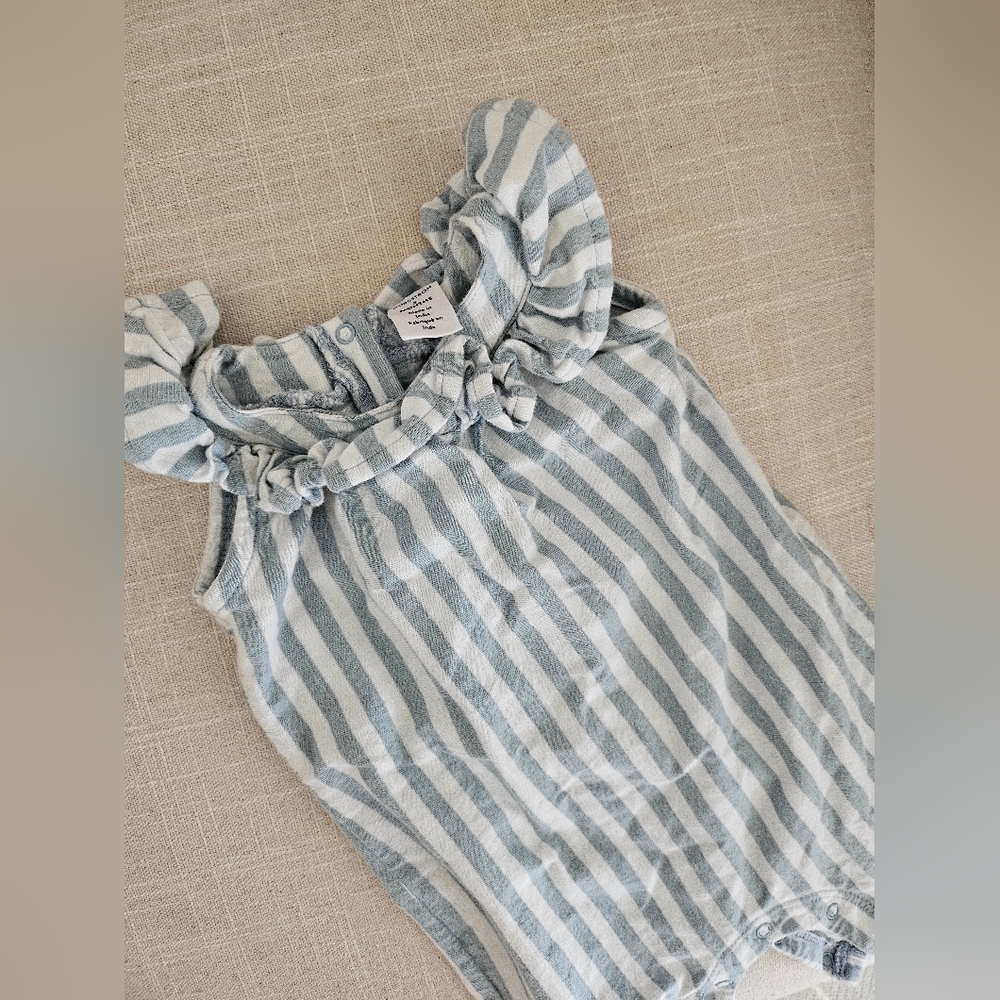 Nordstrom brand 100%cotton baby girl striped jumpsuit
